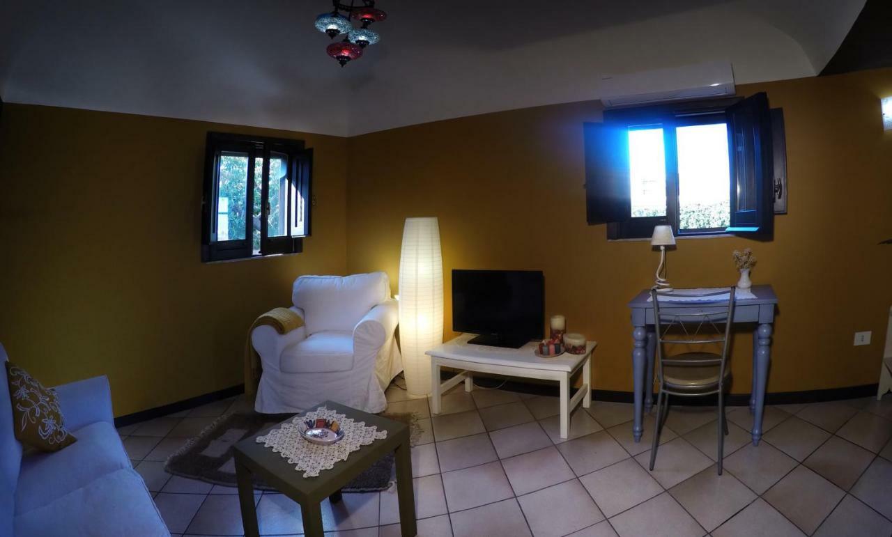 Appartamento AltoBarocco House Aeroporto di Catania Fontana Rossa Esterno foto